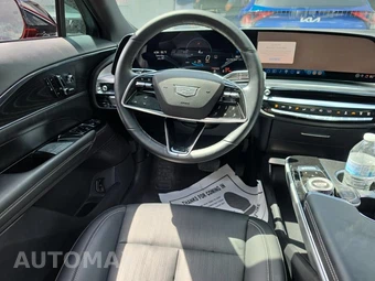 2024 Cadillac LYRIQ Luxury 1 w/1SC - miniatura 8