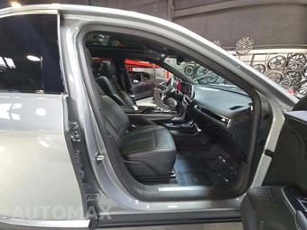 2024 Cadillac LYRIQ Luxury 1 w/1SC - miniatura 18