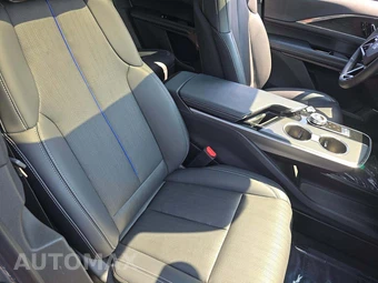 2024 Cadillac LYRIQ Luxury 1 w/1SC - miniatura 18