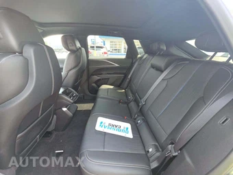 2024 Cadillac LYRIQ Luxury 1 w/1SC - miniatura 13