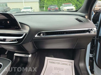 2024 Cadillac LYRIQ Luxury 1 w/1SC - miniatura 13