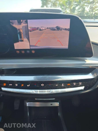2024 Cadillac LYRIQ Luxury 1SD - miniatura 23