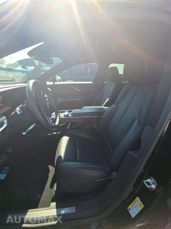 2024 Cadillac LYRIQ Luxury 1SD - miniatura 6