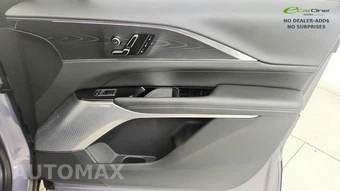 2024 Cadillac LYRIQ Luxury 3 w/1SE - miniatura 38