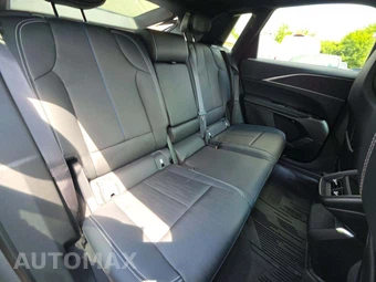 2024 Cadillac LYRIQ Sport 1 w/1SF - miniatura 17
