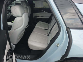2024 Cadillac LYRIQ Sport 1SF - miniatura 13