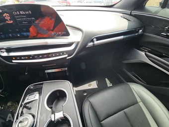 2024 Cadillac LYRIQ Sport 2 w/1SJ - miniatura 11