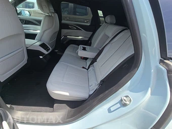 2024 Cadillac LYRIQ Sport 2 w/1SJ - miniatura 13