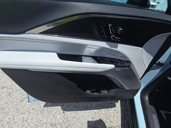 2024 Cadillac LYRIQ Sport 2 w/1SJ - miniatura 9