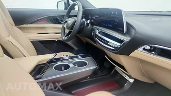 2024 Cadillac LYRIQ Sport 3 w/1SK - miniatura 36