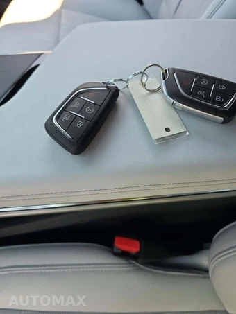 2024 Cadillac LYRIQ Sport 3 w/1SK - miniatura 8