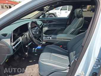 2024 Cadillac LYRIQ Sport 3 w/1SK - miniatura 7