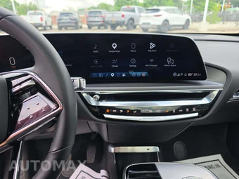 2024 Cadillac LYRIQ Tech - miniatura 10