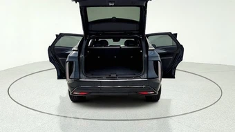 2024 Cadillac LYRIQ Tech 1SA - miniatura 11