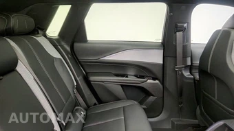 2024 Cadillac LYRIQ Tech 1SA - miniatura 29