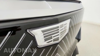 2024 Cadillac LYRIQ Tech 1SA - miniatura 31