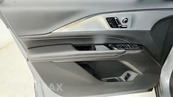 2024 Cadillac LYRIQ Tech 1SA - miniatura 50