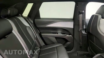 2024 Cadillac LYRIQ Tech 1SA - miniatura 24