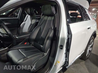 2024 Cadillac LYRIQ Tech 1SA - miniatura 6