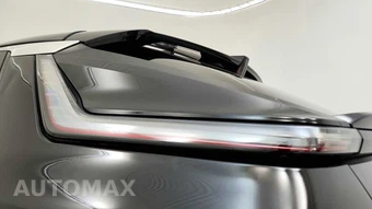 2024 Cadillac LYRIQ Tech 1SA - miniatura 27