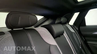 2024 Cadillac LYRIQ Tech 1SA - miniatura 41