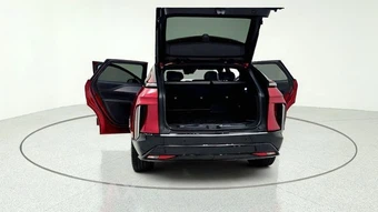 2024 Cadillac LYRIQ Tech 1SA - miniatura 16
