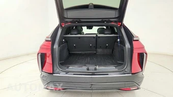 2024 Cadillac LYRIQ Tech 1SA - miniatura 25
