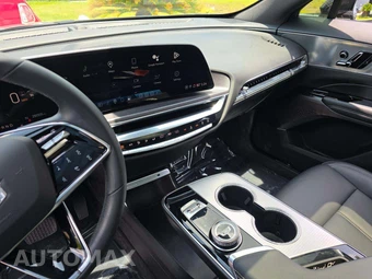 2024 Cadillac LYRIQ Tech 1SA - miniatura 10