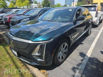 2024 Cadillac LYRIQ Tech 1SA