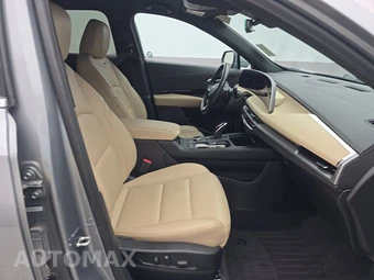 2024 Cadillac XT4 Luxury 1SC - miniatura 8