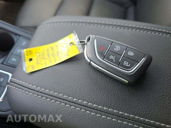 2024 Cadillac XT4 Premium Luxury 1SE - miniatura 8