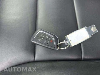 2024 Cadillac XT4 Premium Luxury 1SE - miniatura 8