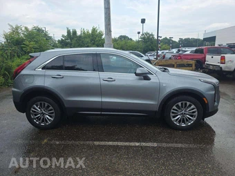 2024 Cadillac XT4 Premium Luxury 1SE - miniatura 4