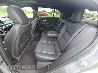 2024 Cadillac XT4 Sport - miniatura 13