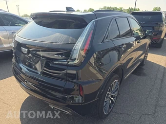 2024 Cadillac XT4 Sport - miniatura 4