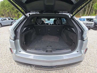 2024 Cadillac XT4 Sport - miniatura 14