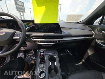 2024 Cadillac XT4 Sport - miniatura 10