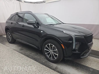 2024 Cadillac XT4 Sport - miniatura 3