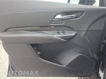 2024 Cadillac XT4 Sport - miniatura 9