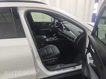 2024 Cadillac XT4 Sport - miniatura 8