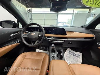 2024 Cadillac XT4 Sport - miniatura 13