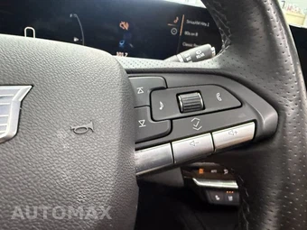 2024 Cadillac XT4 Sport - miniatura 16