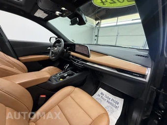 2024 Cadillac XT4 Sport - miniatura 24