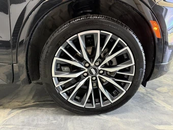 2024 Cadillac XT4 Sport - miniatura 31