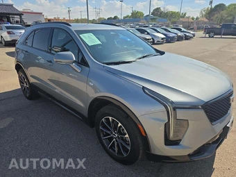 2024 Cadillac XT4 Sport 1SG - miniatura 4