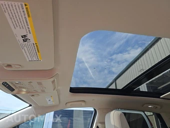 2024 Cadillac XT5 Premium Luxury 1SC - miniatura 18