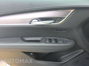 2024 Cadillac XT6 Luxury - miniatura 9