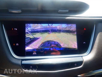 2024 Cadillac XT6 Luxury - miniatura 3