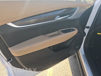 2024 Cadillac XT6 Premium Luxury - miniatura 9