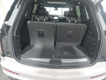 2024 Cadillac XT6 Sport - miniatura 17